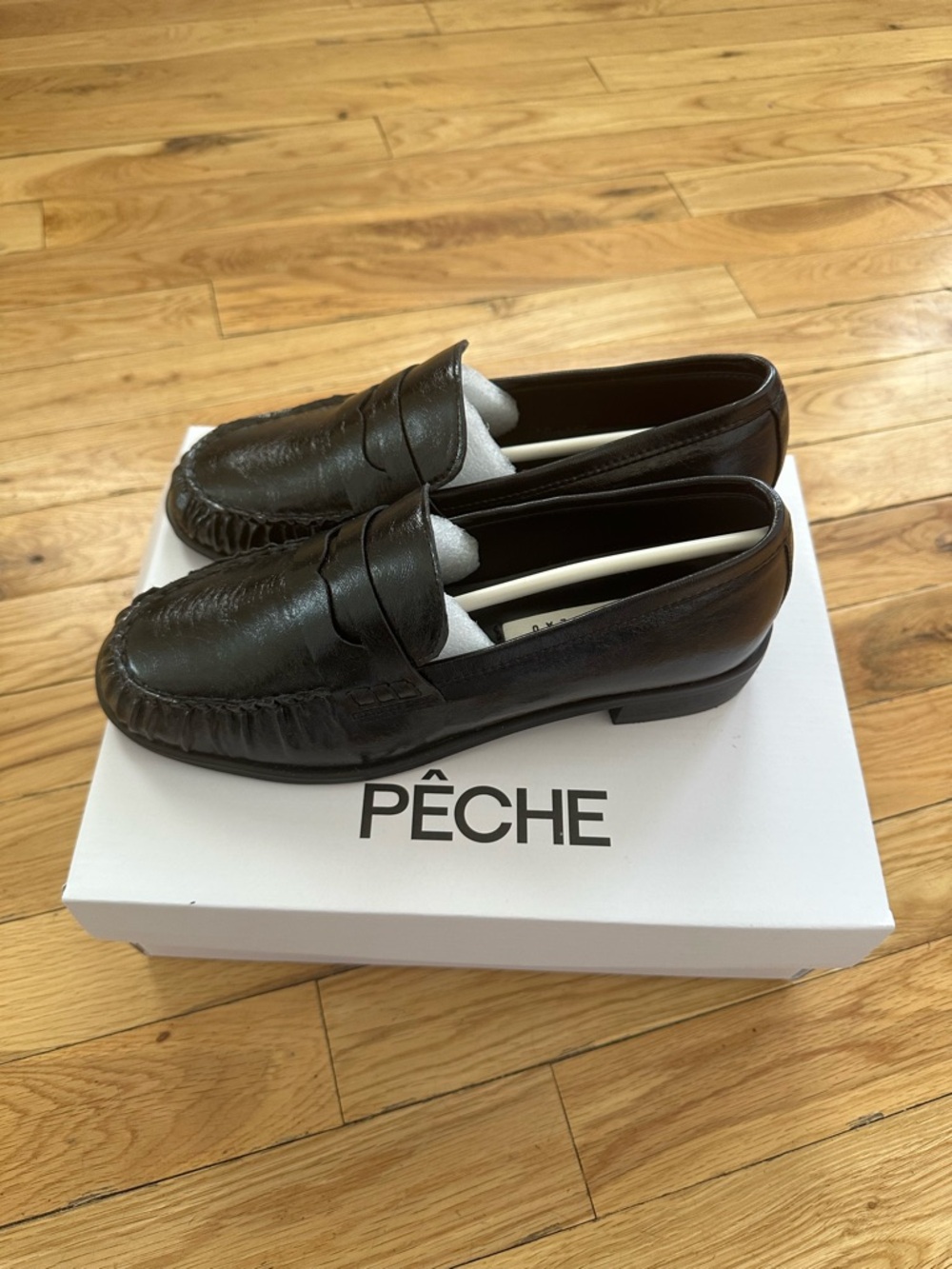 Pêche Sophie Black Leather Loafer